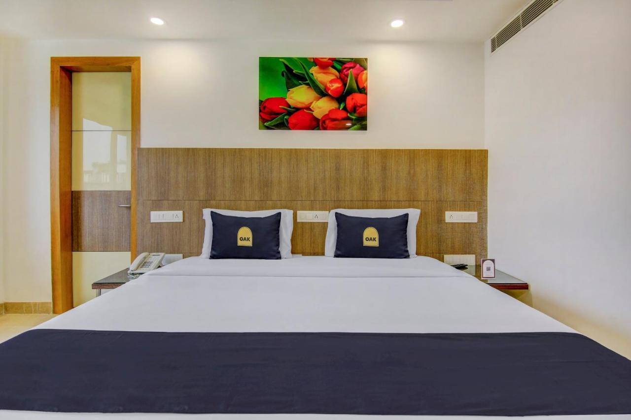 Hotel Townhouse Oak Safdarjung Nueva Delhi Exterior foto